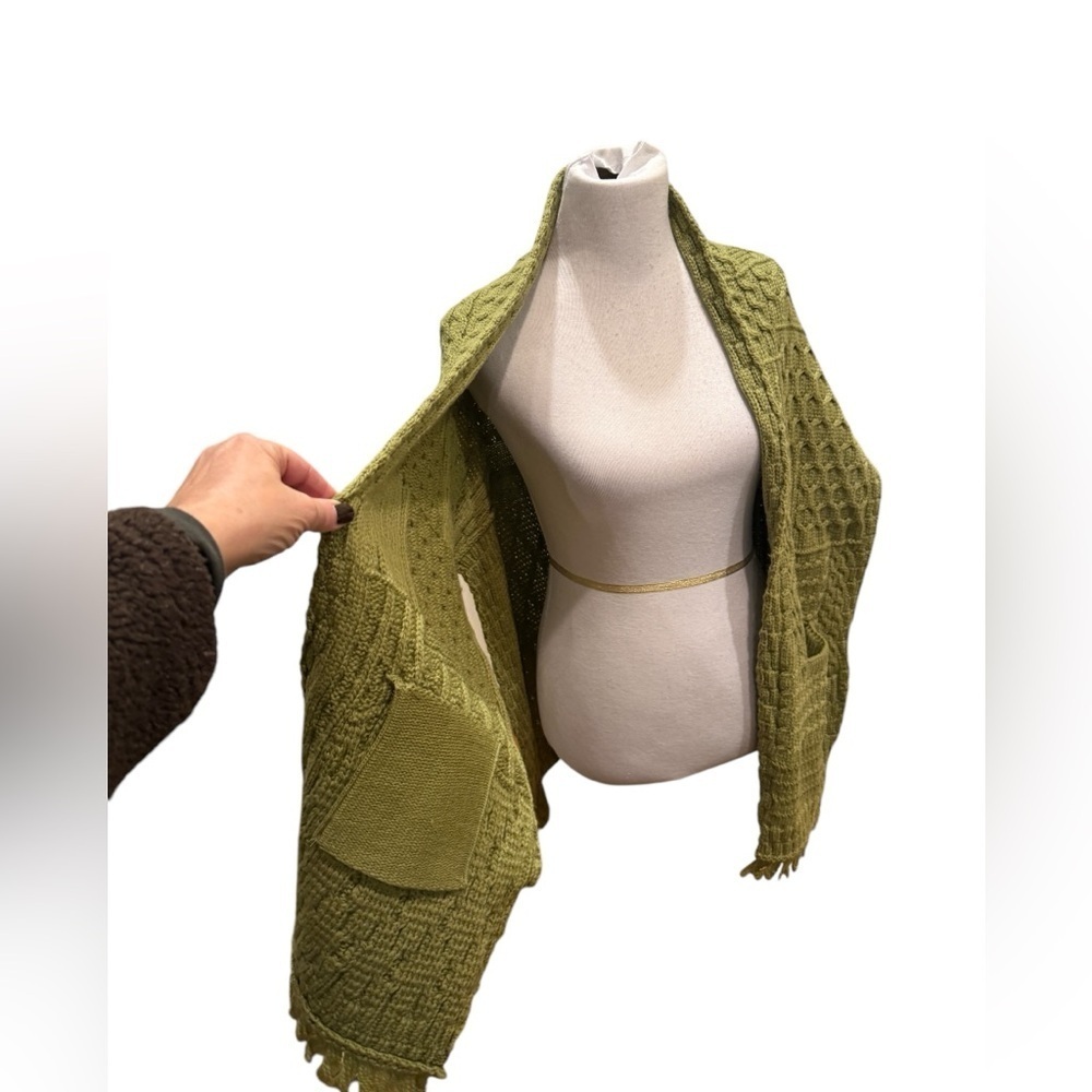 Connemara Knitwear Sweater Merino Wool Chunky Knit Fisherman Shawl Wrap New - Picture 5 of 16